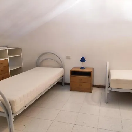 Διαμέρισμα Tranquil Retreat With Garden, Patio And Bbq *